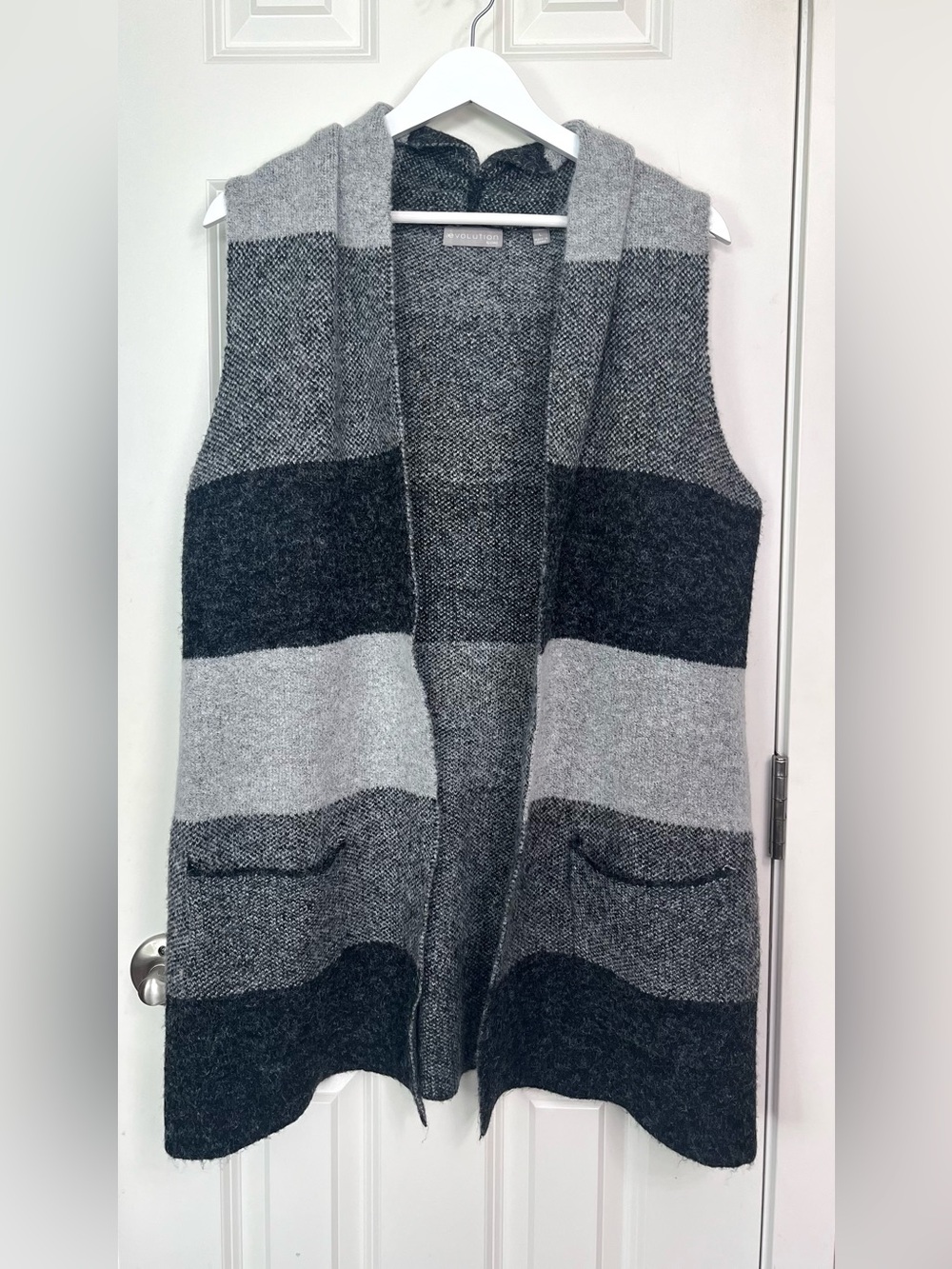 Evolution by Cyrus Striped Sleeveless Cardigan/ Sweater Vest